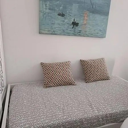 Emilio De La Cerda Huelin Apartment Malaga Exterior photo