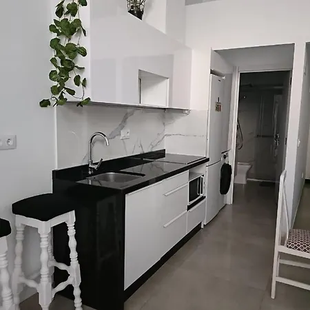 Emilio De La Cerda Huelin Apartment Malaga Exterior photo